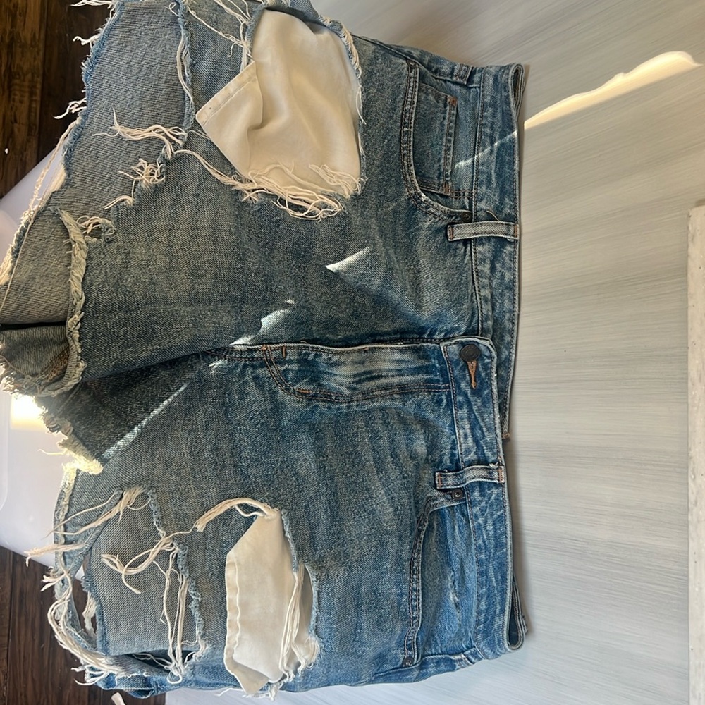 Mom shorts American Eagle size 18